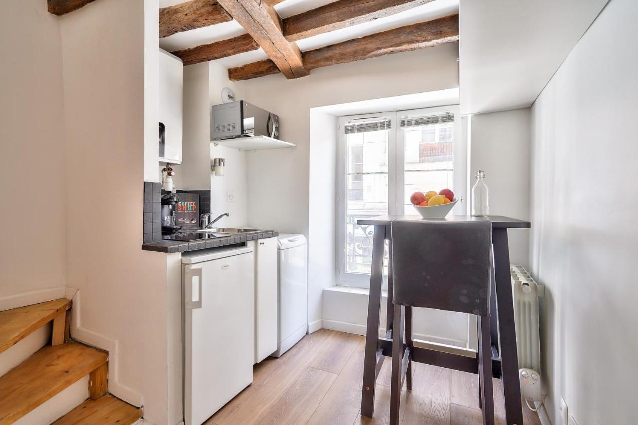 Cute And New Studio Duplex In The Heart Of Paris Exterior foto