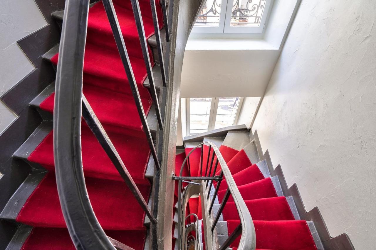 Cute And New Studio Duplex In The Heart Of Paris Exterior foto